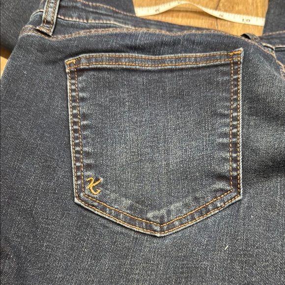 Kut from the Kloth Size 14 Blue Boot Cut Jeans with Classic Style - Picture 11 of 14